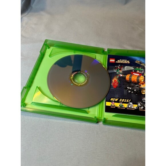 LEGO Batman 3: Beyond Gotham on Xbox One - Picture 4 of 4